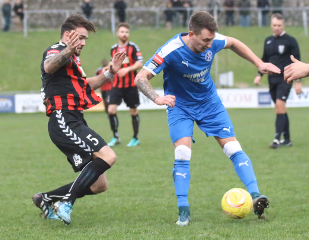 Lewes 1 Leiston 1 12 12 15-9123.jpg