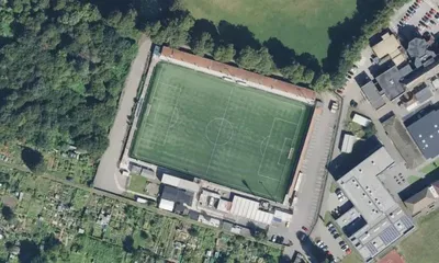 Satellite view showing War Memorial Sports Ground in London