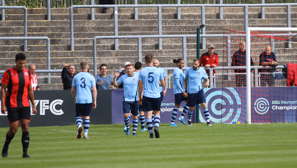 Lewes 0 Bowers & Pitsea 2 17 08 2019-101.jpg