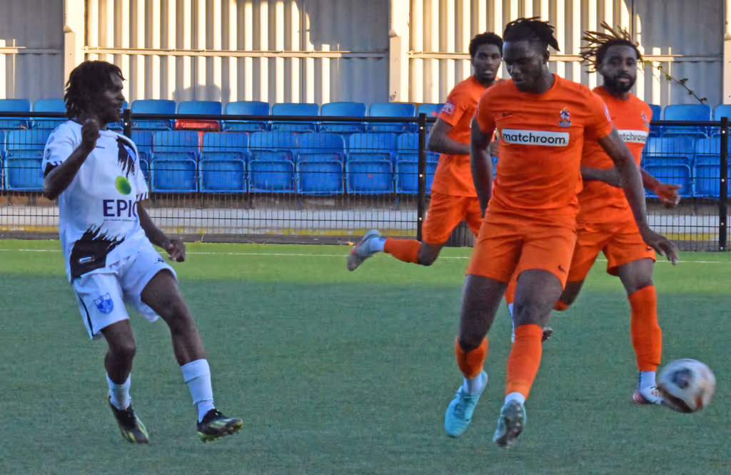 Barking FC v Brentwood Town FC
